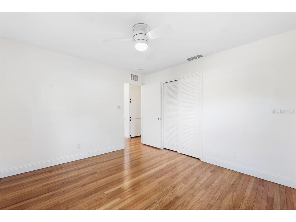 218 Catalan Boulevard NE Saint Petersburg FL 33704 A4673593 image11