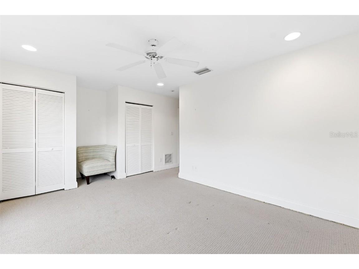 218 Catalan Boulevard NE Saint Petersburg FL 33704 A4673593 image8