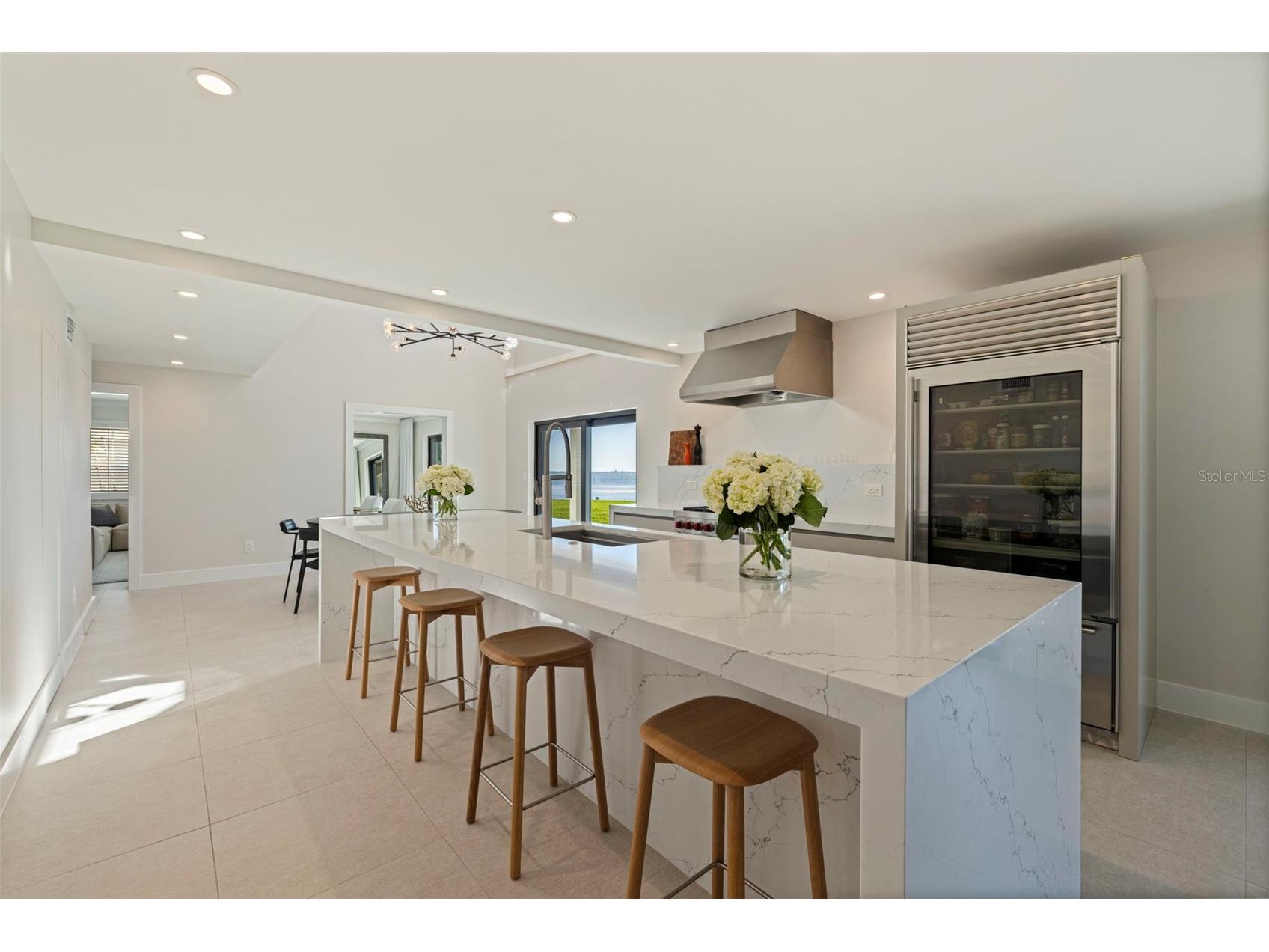 218 Colony Point Road S Saint Petersburg FL 33705 - TAMPA BAY TB8468622 image3