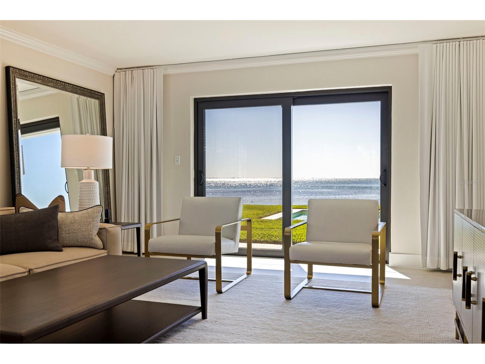 218 Colony Point Road S Saint Petersburg FL 33705 - TAMPA BAY TB8468622 image4