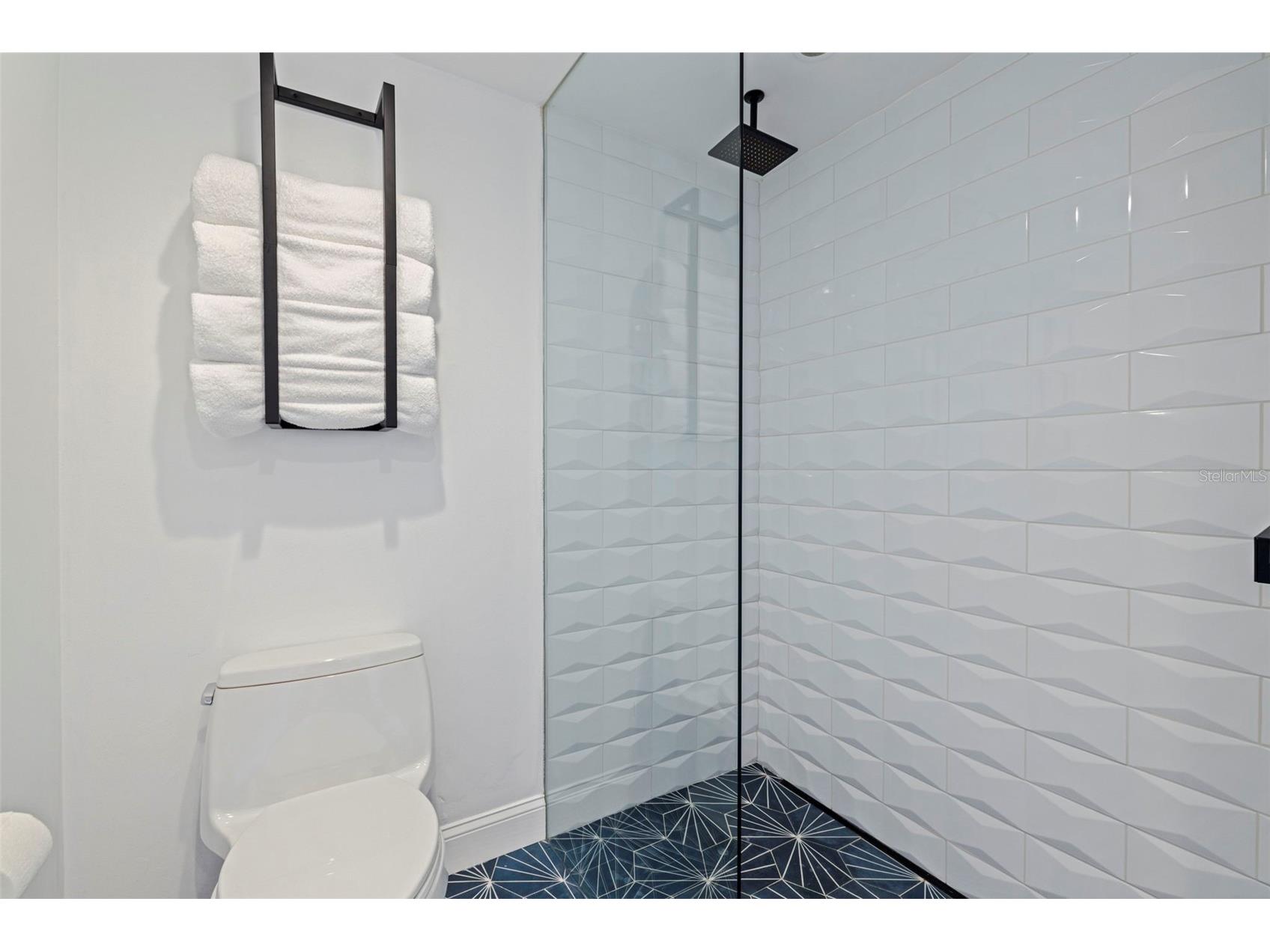 218 Colony Point Road S Saint Petersburg FL 33705 - TAMPA BAY TB8468622 image48