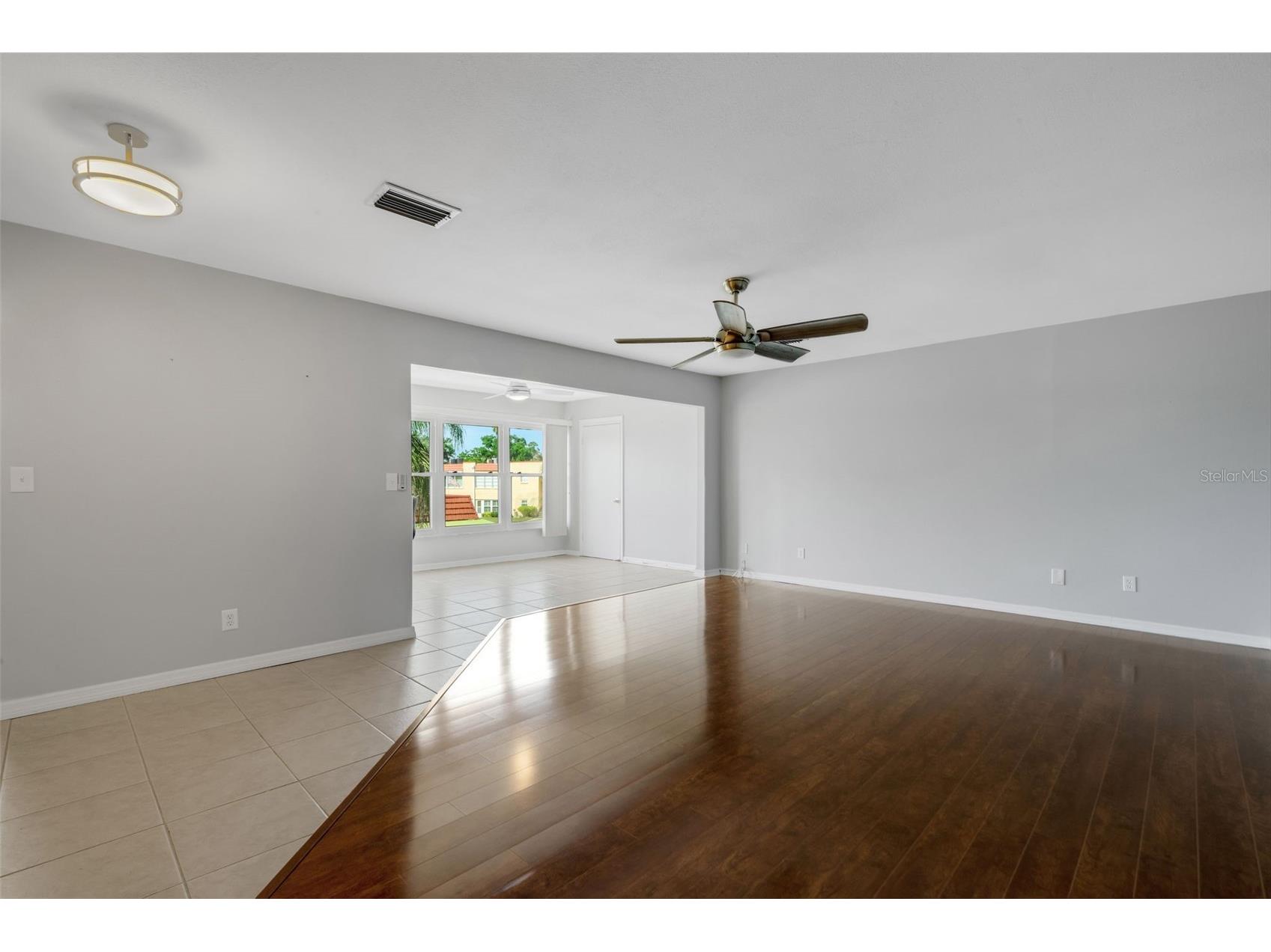 218 Dogwood Circle #218 Seminole FL 33777 TB8507014 image8