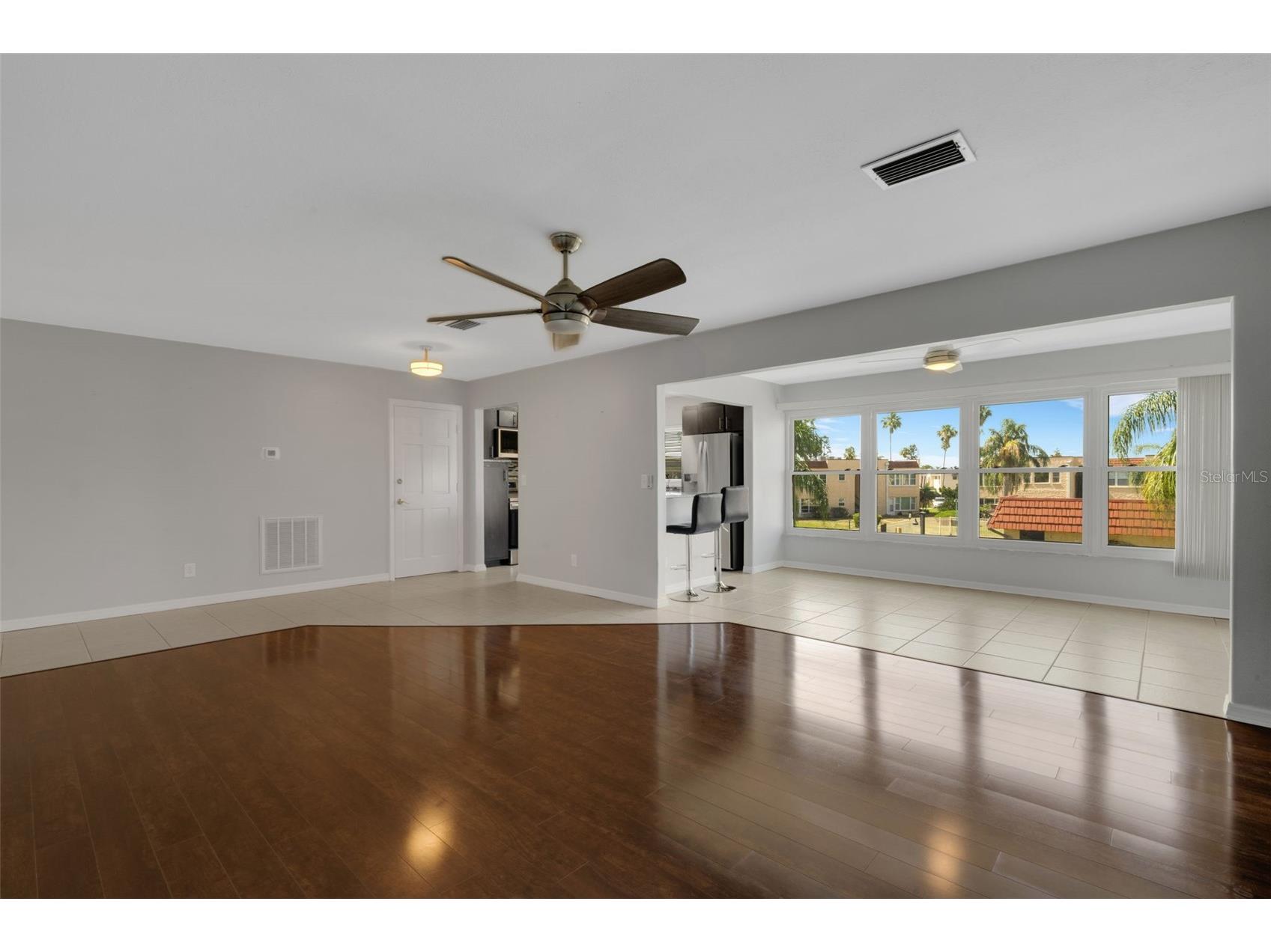 218 Dogwood Circle #218 Seminole FL 33777 TB8507014 image9