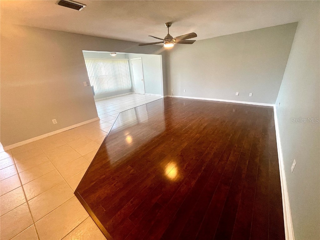 218 Dogwood Circle Seminole FL 33777 TB8441516 image17