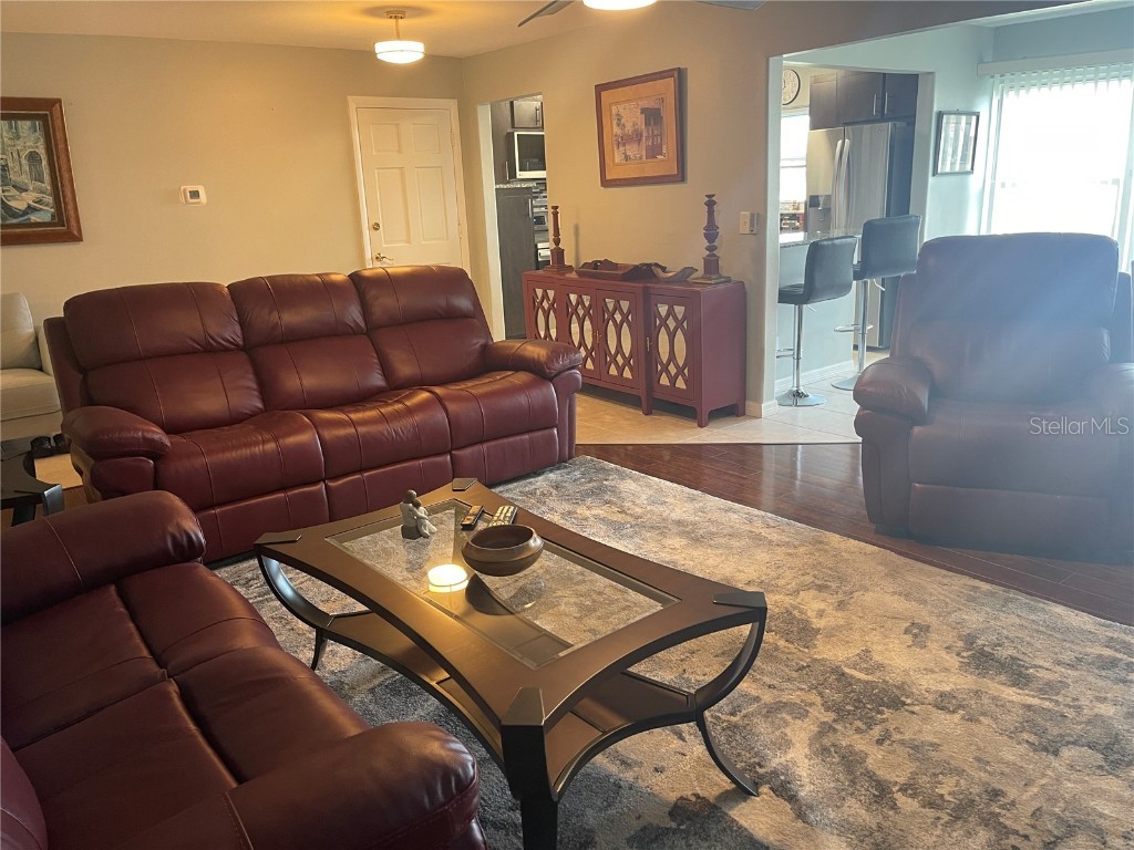 218 Dogwood Circle Seminole FL 33777 TB8441516 image18