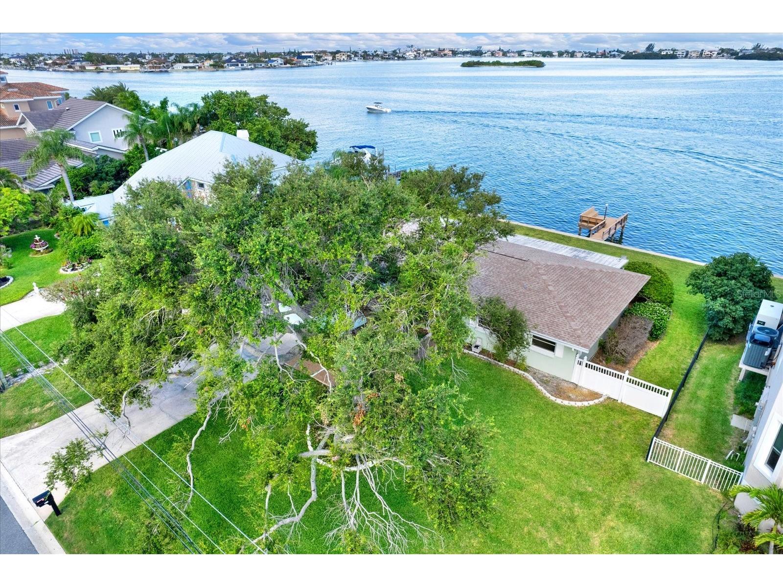 218 Driftwood Lane Largo FL 33770 TB8510463 image19