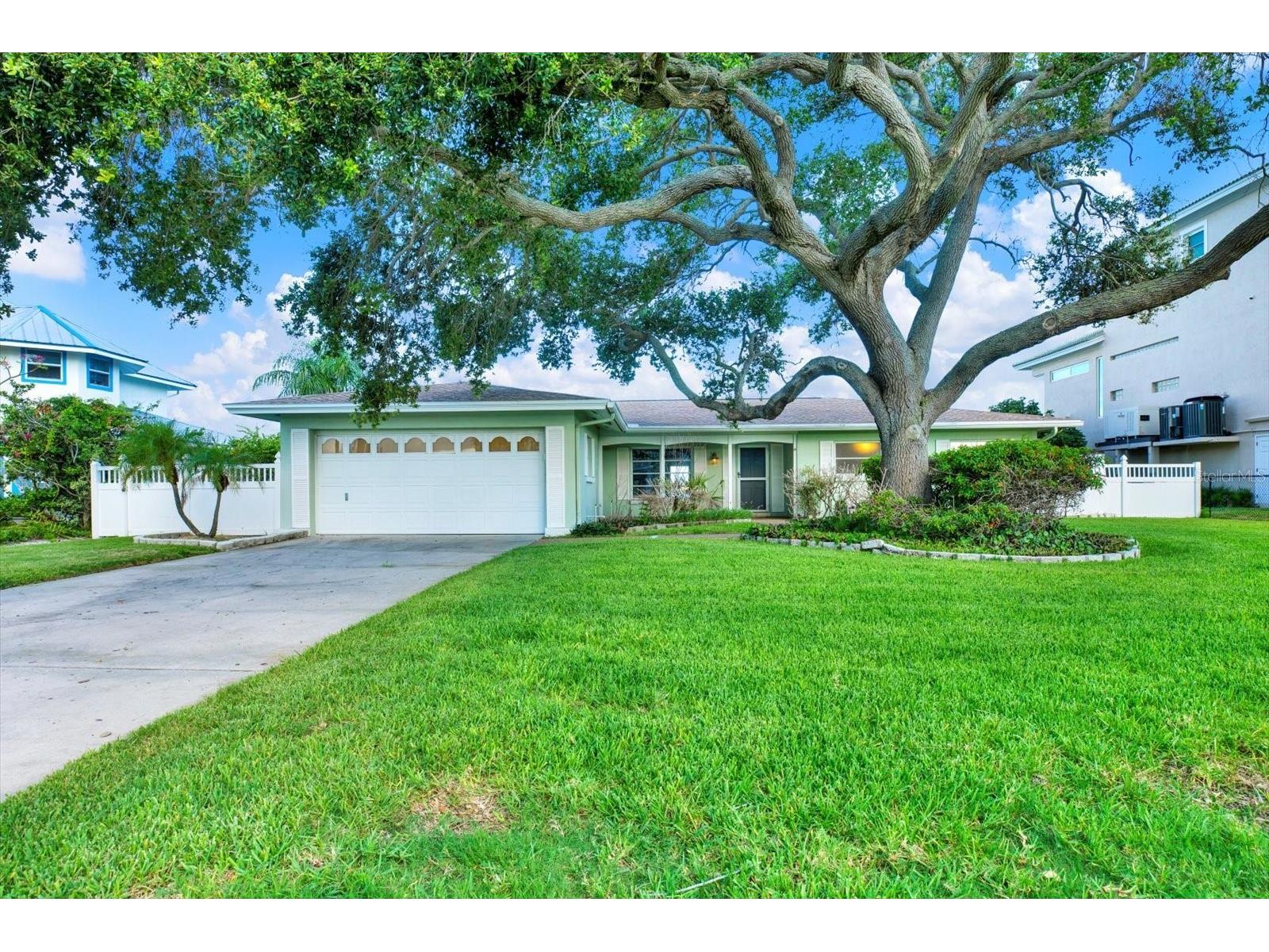 218 Driftwood Lane Largo FL 33770 TB8510463 image2