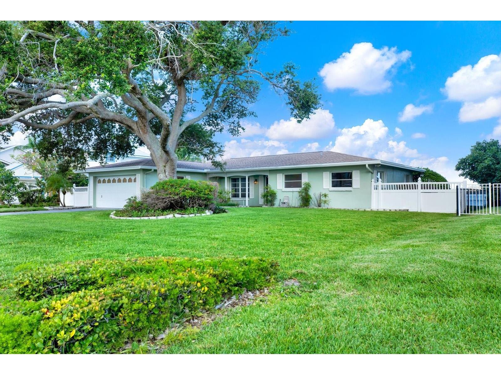 218 Driftwood Lane Largo FL 33770 TB8510463 image3