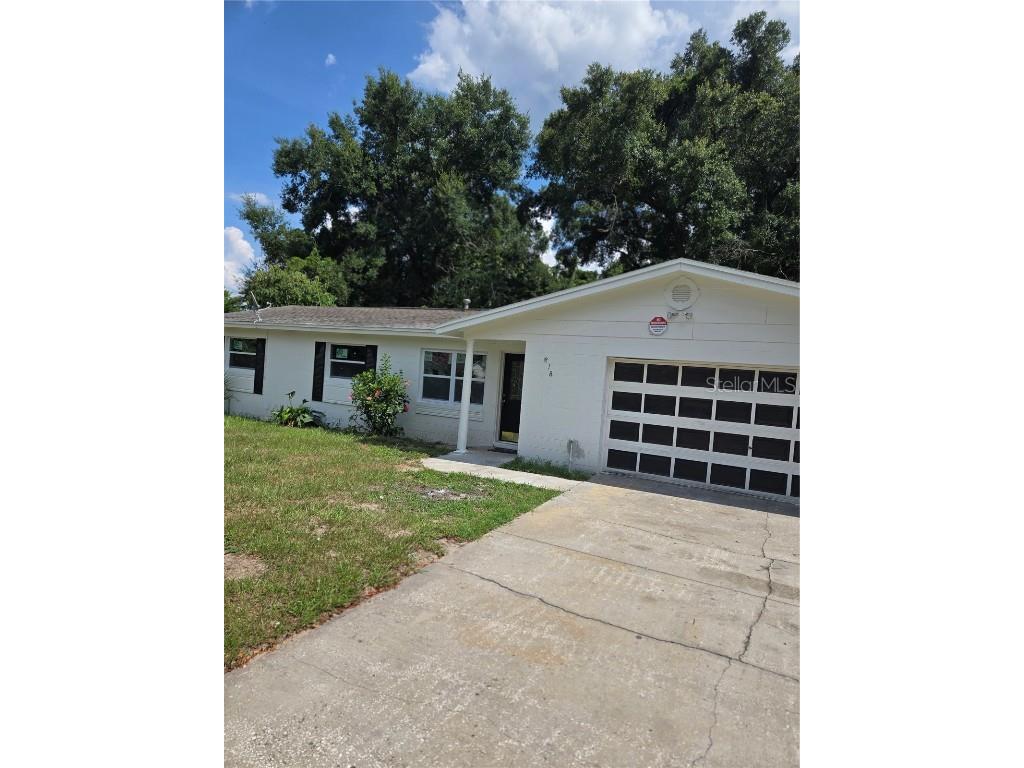 218 E 11th Street Apopka FL 32703 O6331016 image1