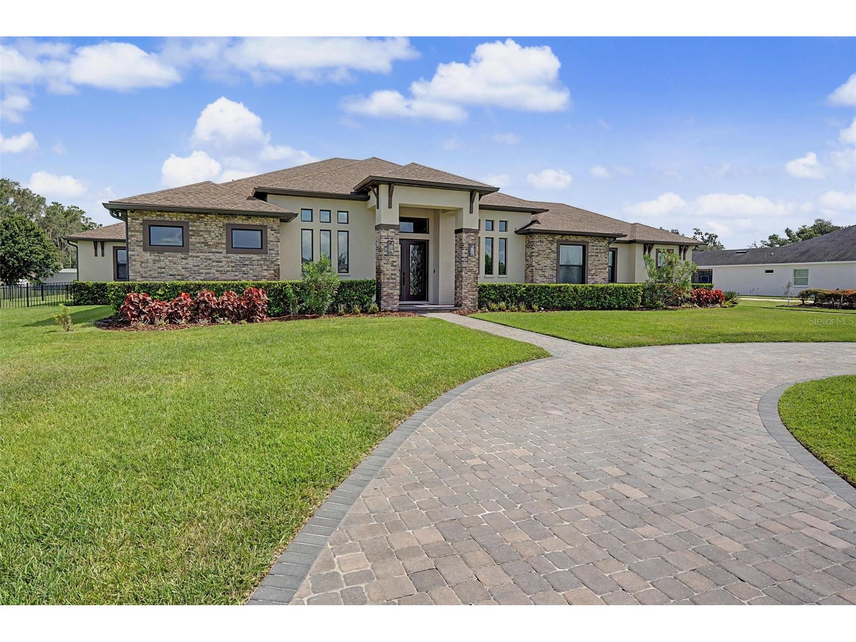 218 Hawk Talon Drive Lithia FL 33547 TB8522051 image2
