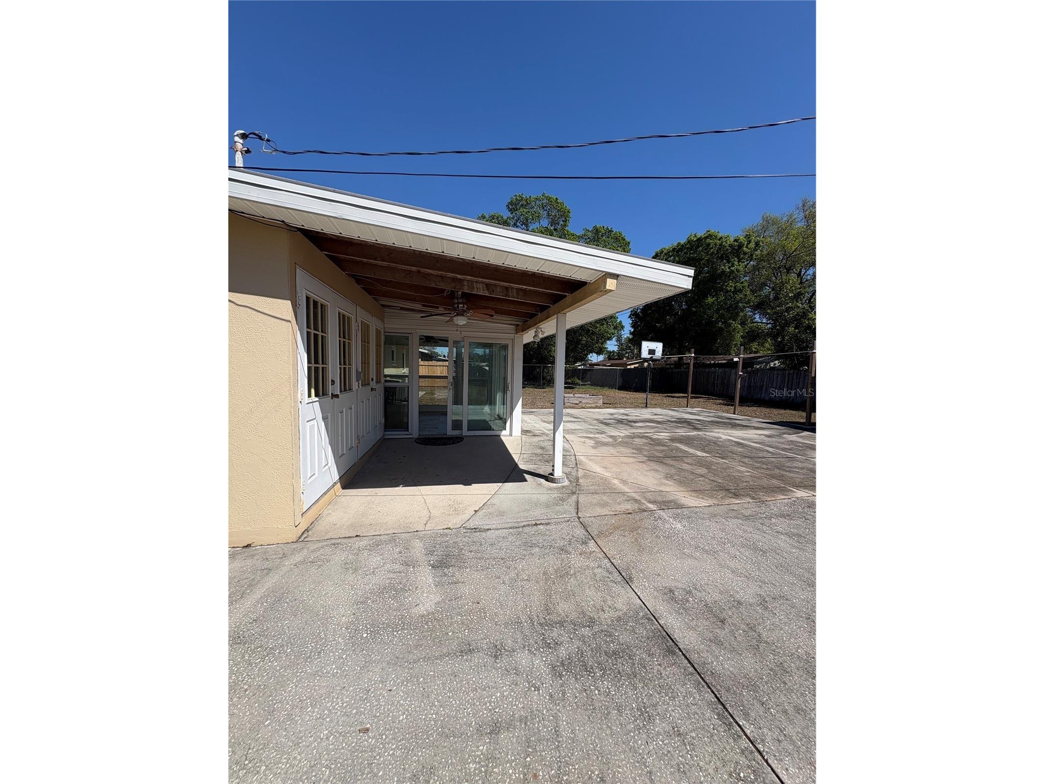 218 Lewis Boulevard SE Saint Petersburg FL 33705 TB8492239 image1