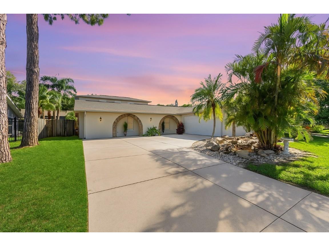 218 N Bay Hills Boulevard Safety Harbor FL 34695 TB8398801 image1