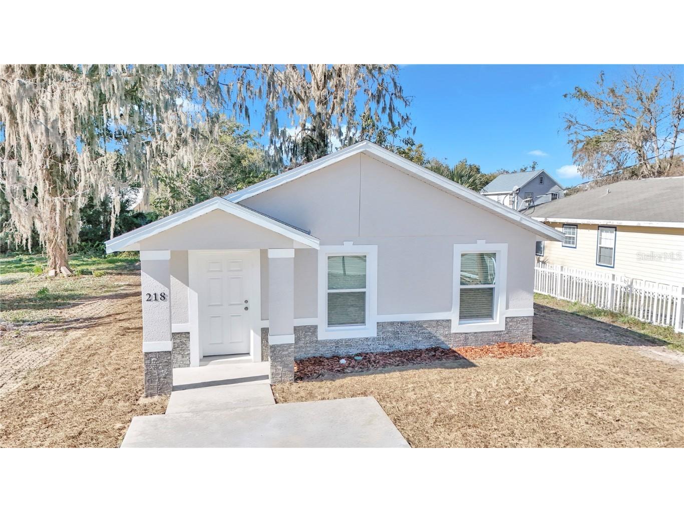 218 NW 9th Ave Ocala FL 34475 OM692664 image1