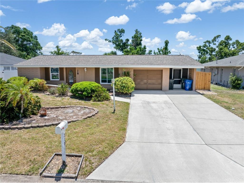 218 Parkview Drive Venice FL 34293 C7509127 image1