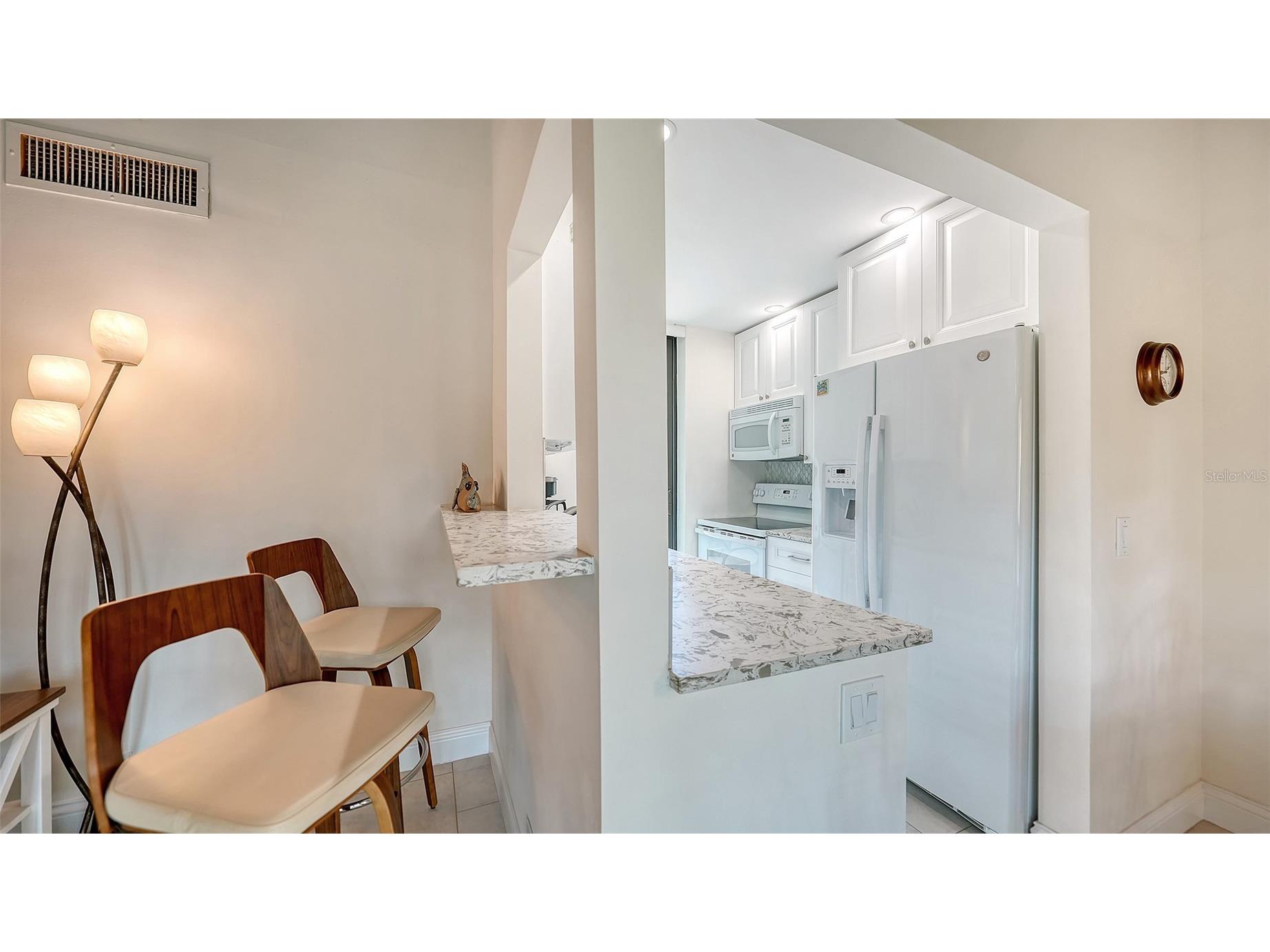 218 Pass Key Road #218 Sarasota FL 34242 - GULF OF MEXICO A4689143 image12