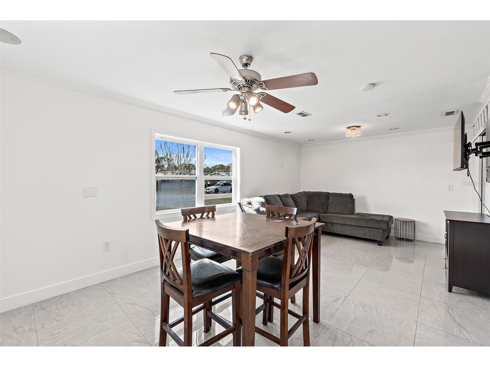 218 Prince Avenue Melbourne FL 32901 O6385570 image10
