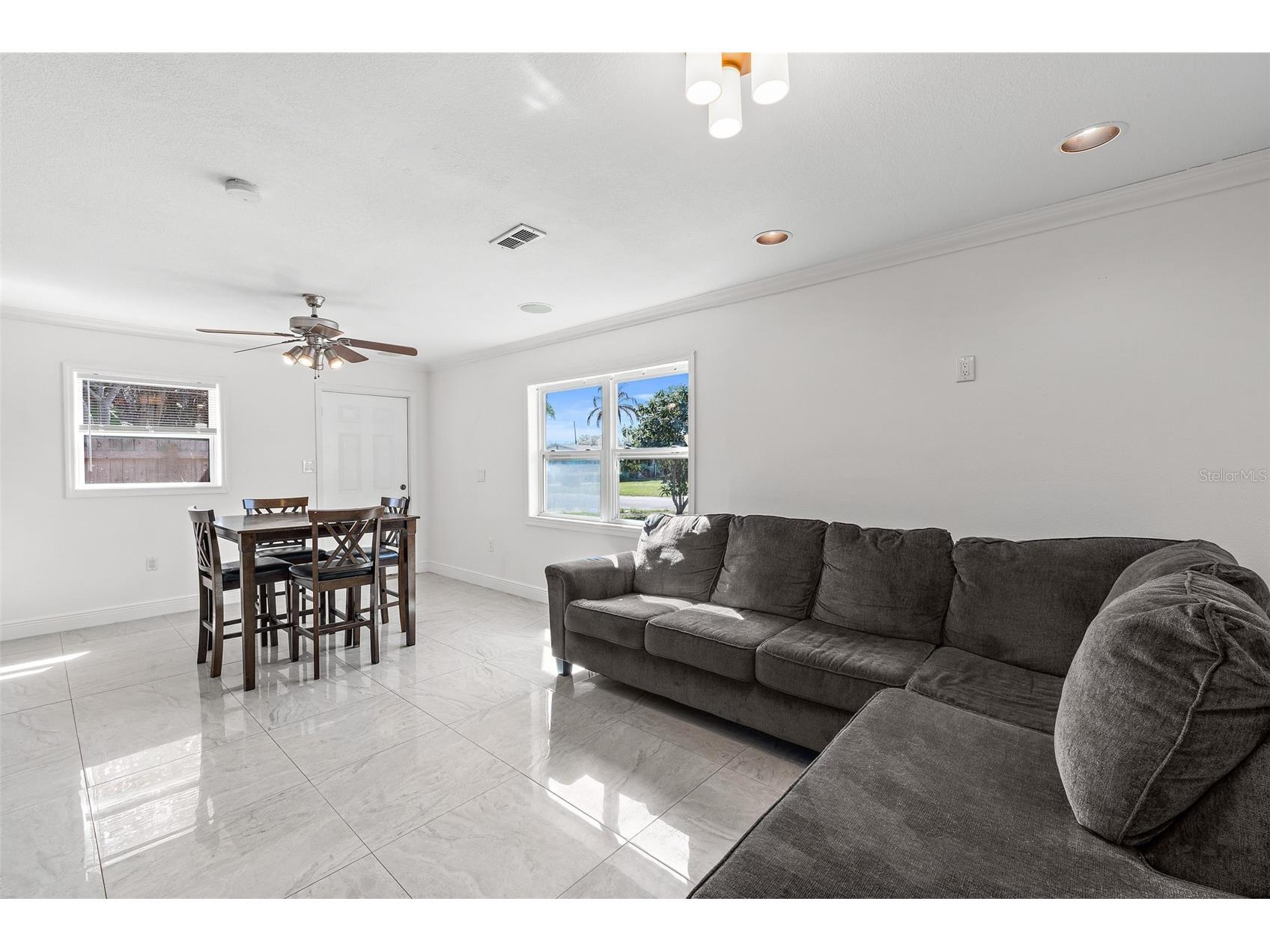 218 Prince Avenue Melbourne FL 32901 O6385570 image11