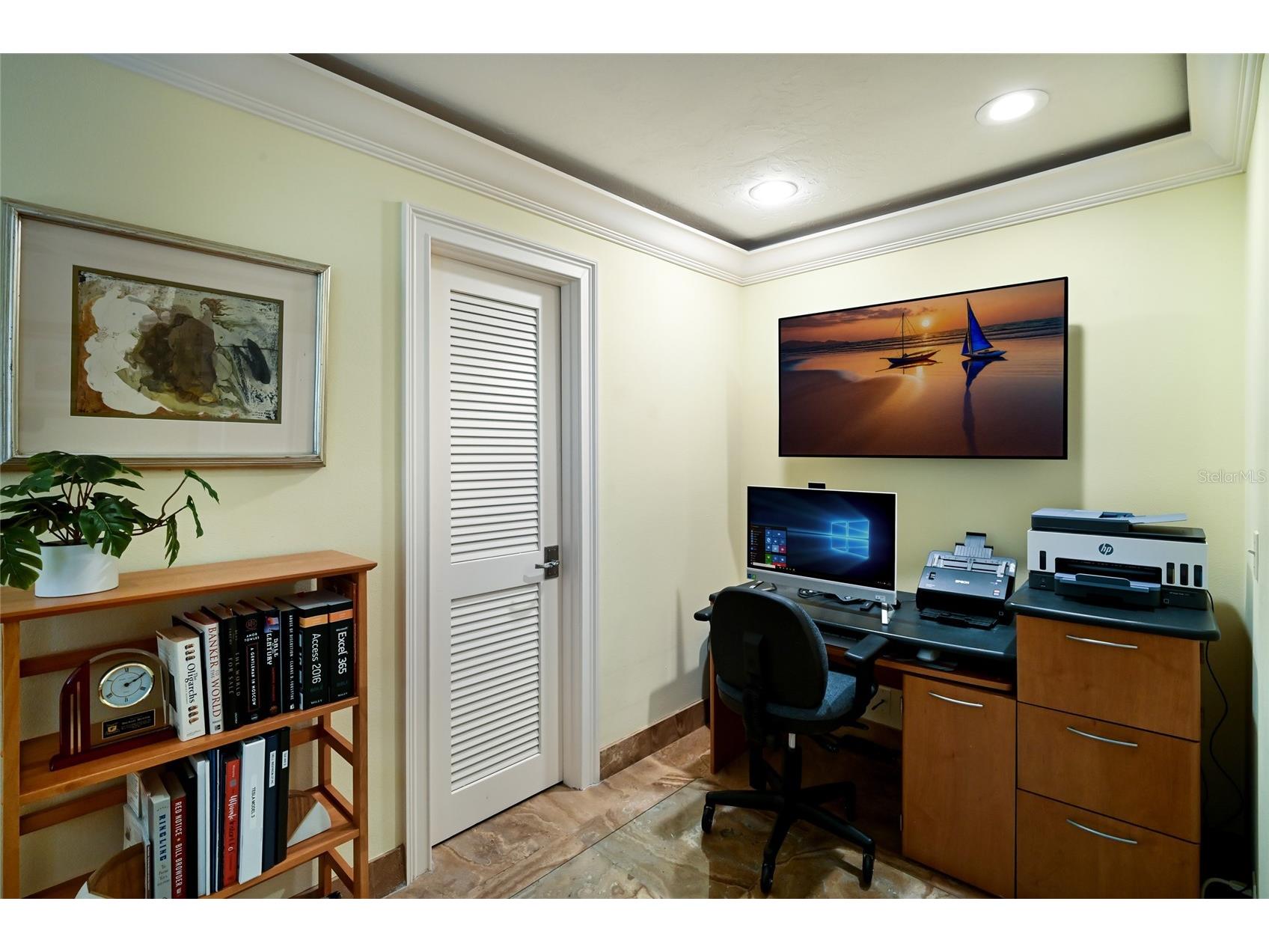 218 Robin Drive Sarasota FL 34236 A4685085 image17