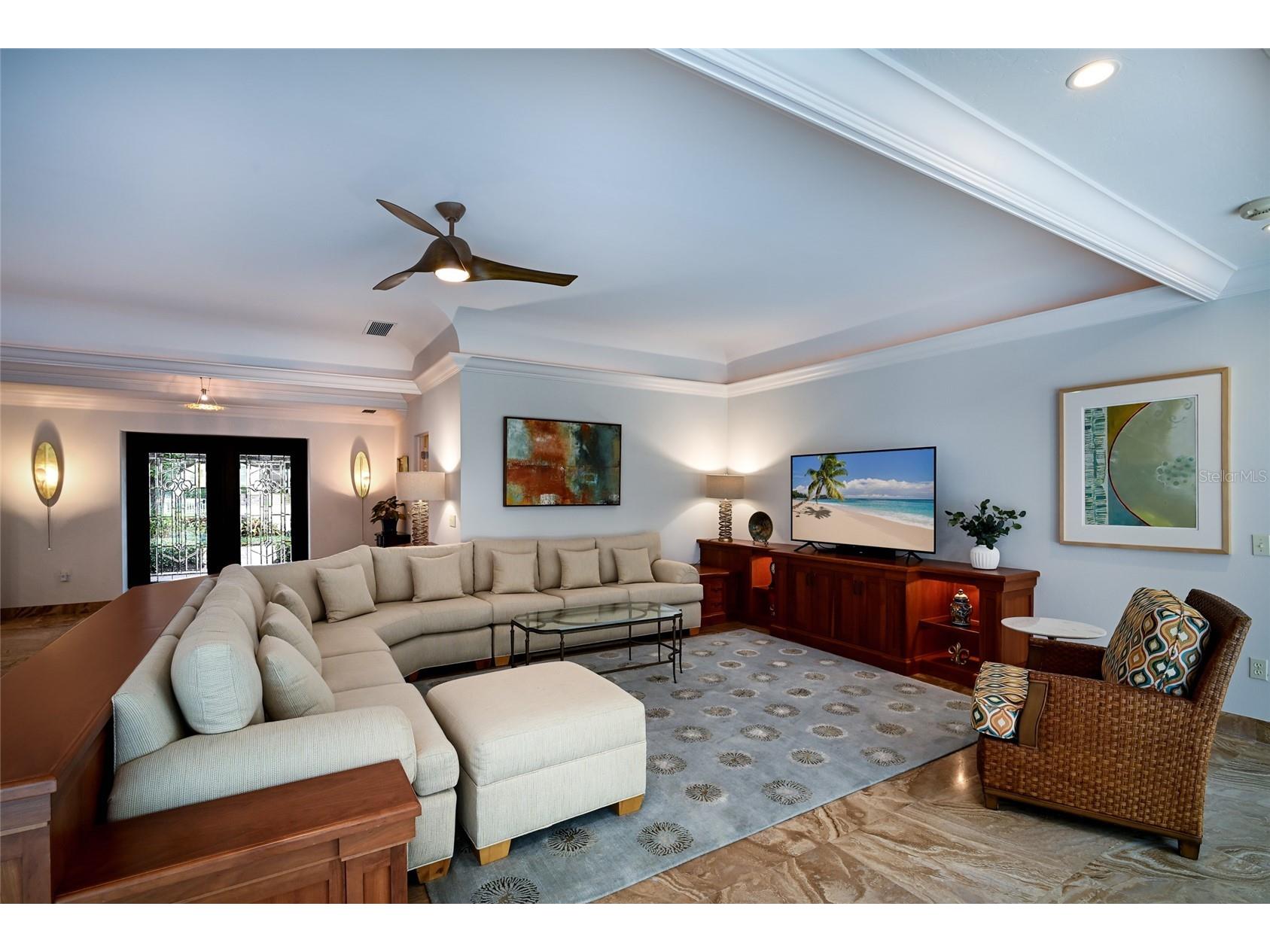 218 Robin Drive Sarasota FL 34236 A4685085 image9