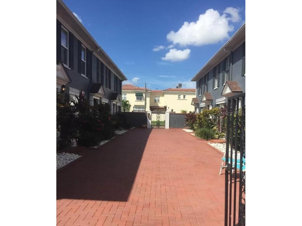 218 S Tampania Avenue Tampa FL 33609 T3397484 image1