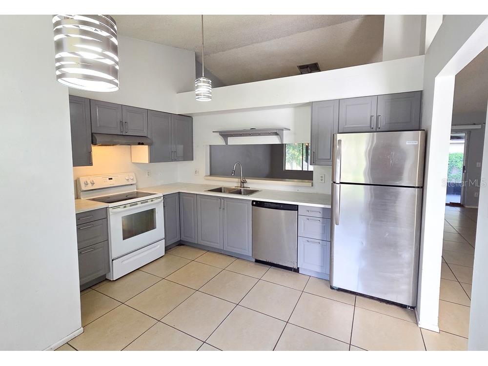 218 San Fernando Court Sanford FL 32773 O6359195 image2