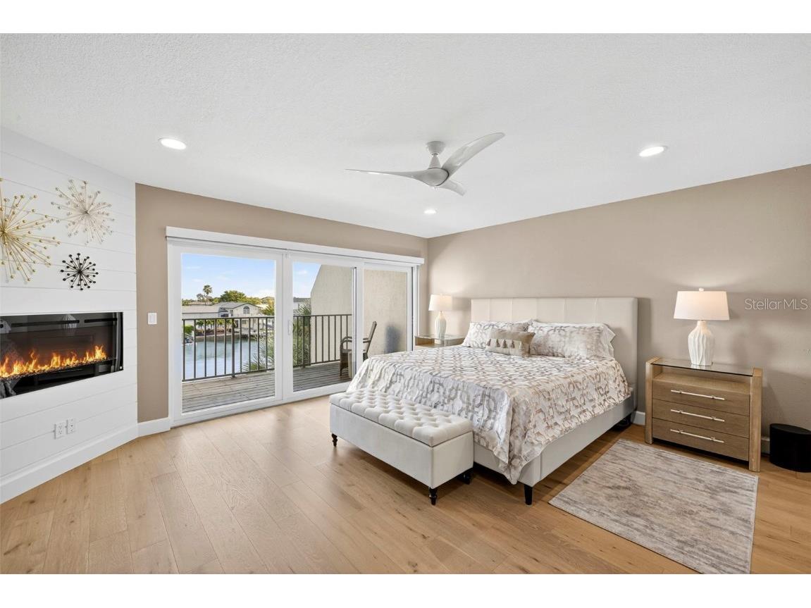 218 Skiff Point Clearwater Beach FL 33767 TB8417229 image18
