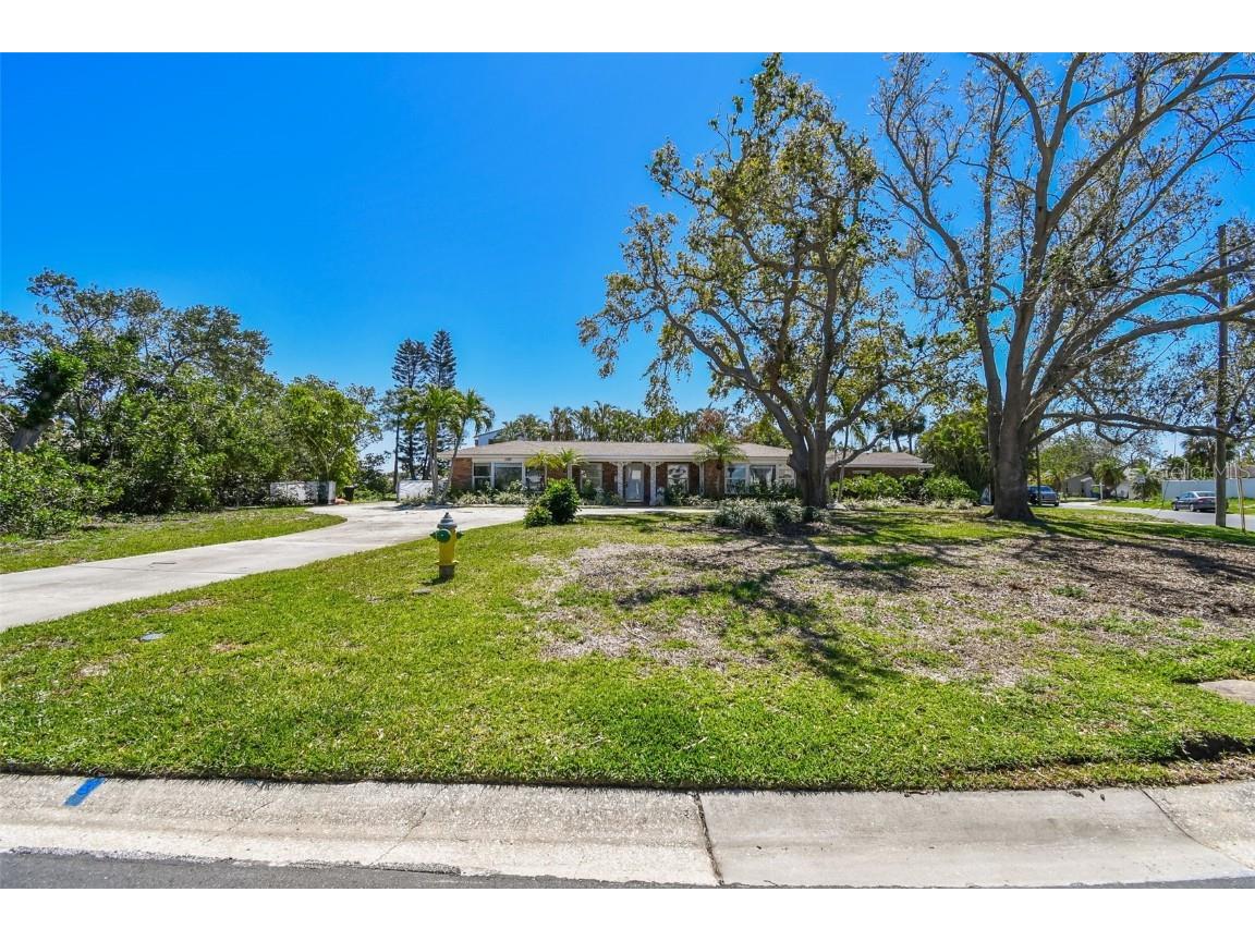 2180 Bayou Grande Boulevard NE Saint Petersburg FL 33703 TB8364739 image2