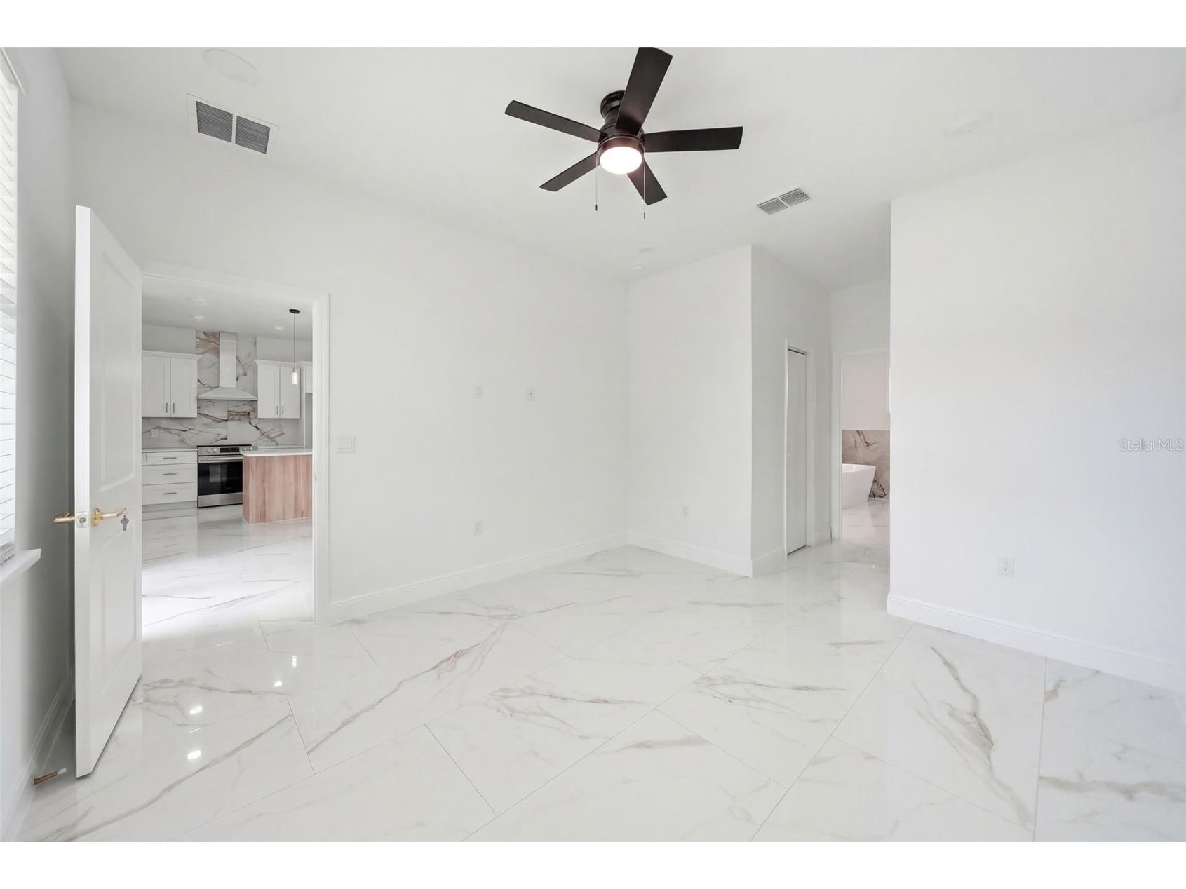 2180 Cogan Drive SE Palm Bay FL 32909 OM721024 image14