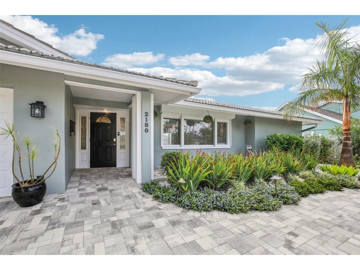 2180 Dolphin Boulevard S Saint Petersburg FL 33707 - BOCA CIEGA BAY TB8459422 image2