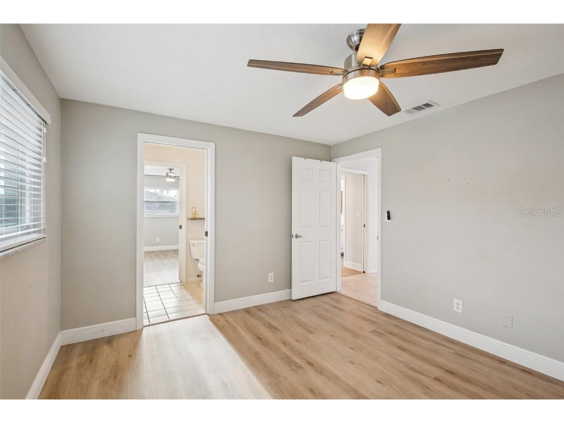 2180 Dolphin Boulevard S Saint Petersburg FL 33707 - BOCA CIEGA BAY TB8459422 image23