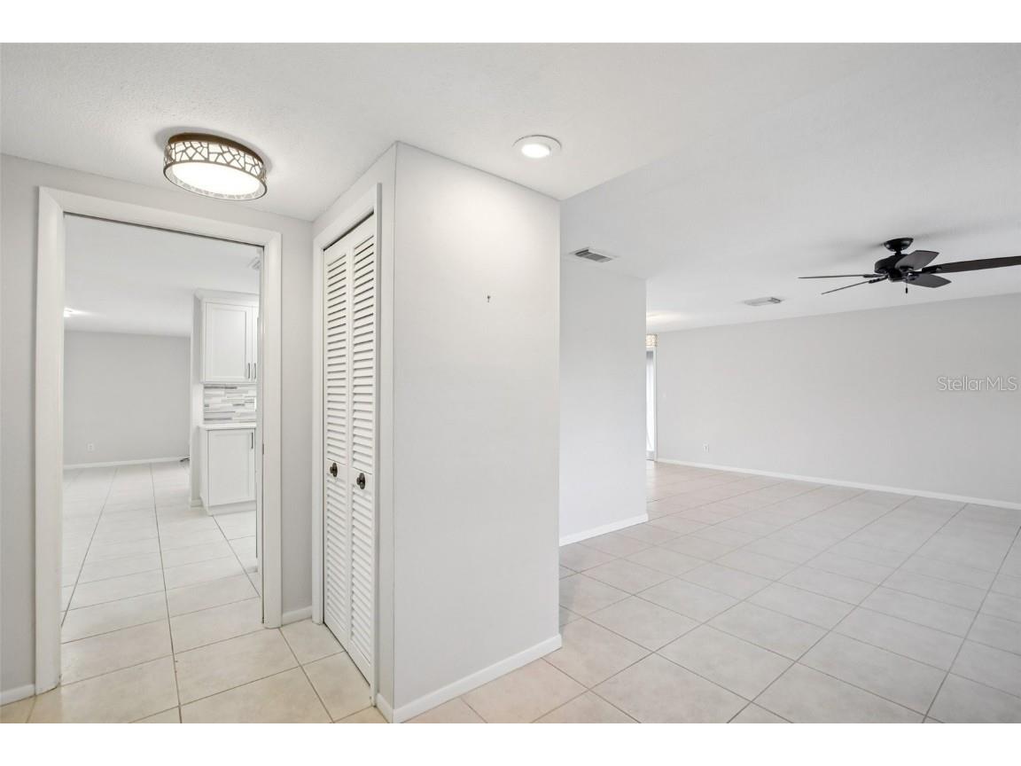 2180 Dolphin Boulevard S Saint Petersburg FL 33707 - BOCA CIEGA BAY TB8459422 image38