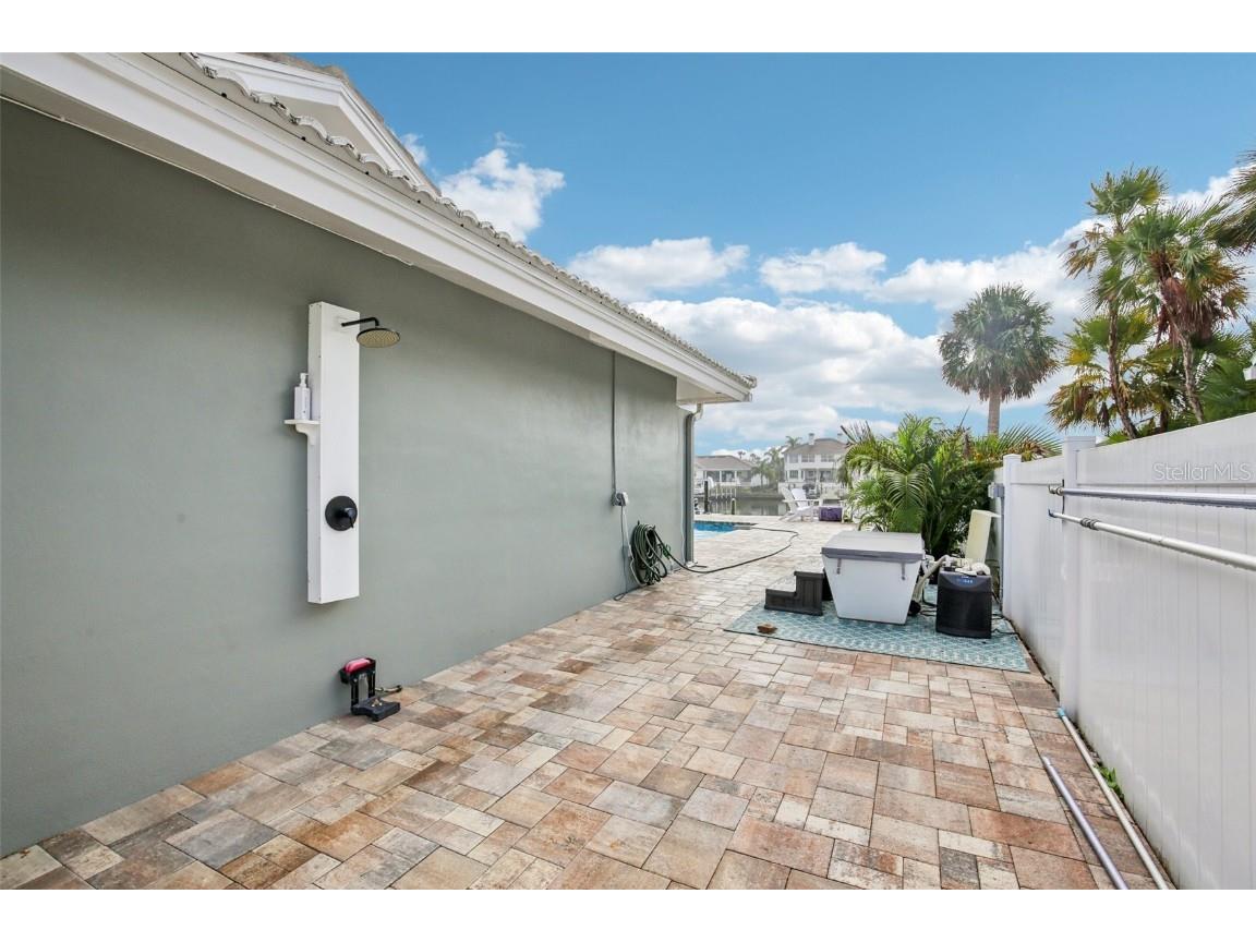 2180 Dolphin Boulevard S Saint Petersburg FL 33707 - BOCA CIEGA BAY TB8459422 image49