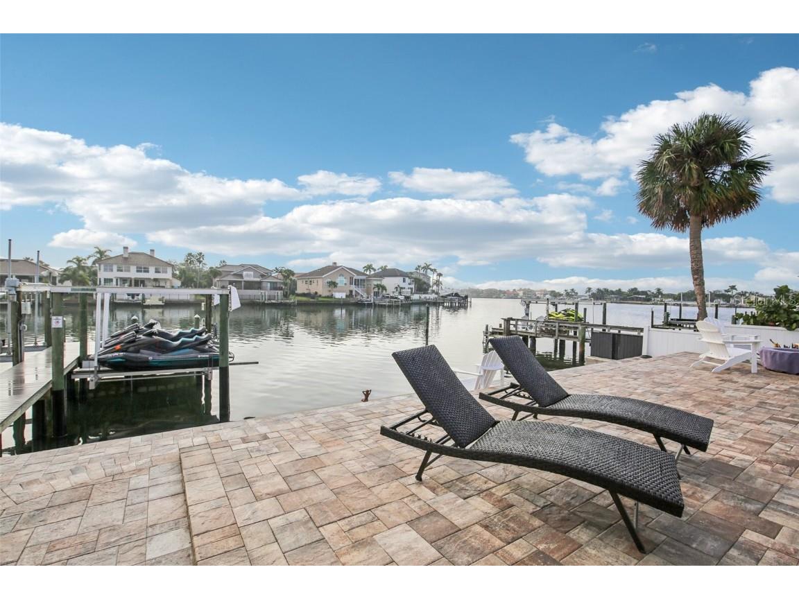 2180 Dolphin Boulevard S Saint Petersburg FL 33707 - BOCA CIEGA BAY TB8459422 image53