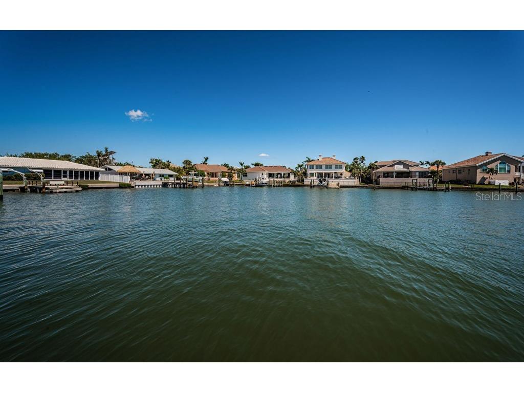 2180 Dolphin Boulevard S Saint Petersburg FL 33707 - BOCA CIEGA BAY TB8459422 image63