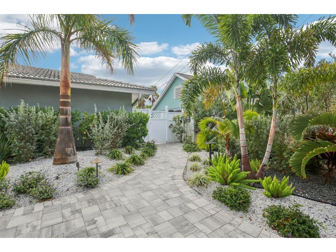 2180 Dolphin Boulevard S Saint Petersburg FL 33707 - BOCA CIEGA BAY TB8459422 image68