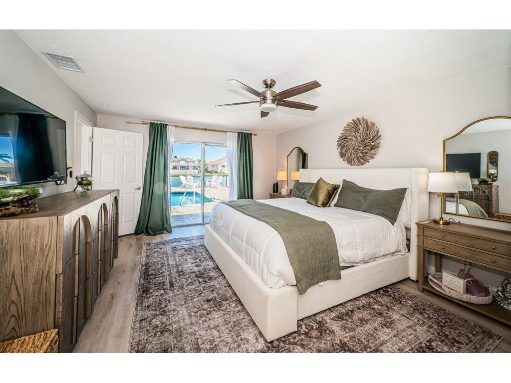 2180 Dolphin Boulevard S Saint Petersburg FL 33707 - BOCA CIEGA BAY TB8484124 image24