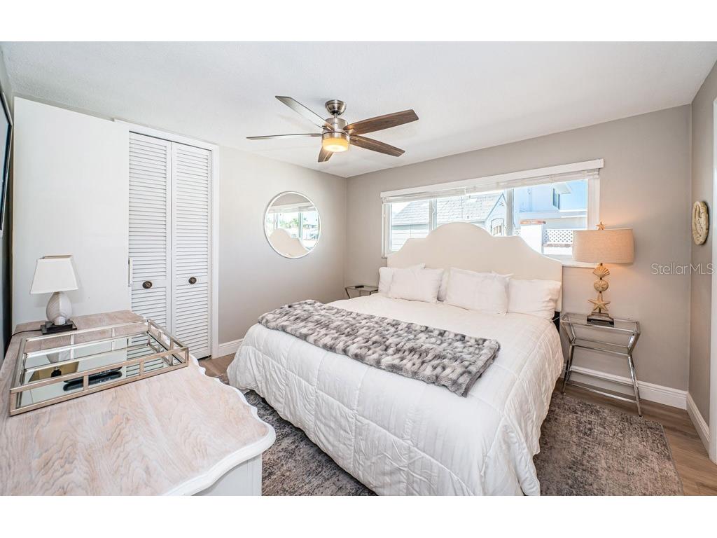 2180 Dolphin Boulevard S Saint Petersburg FL 33707 - BOCA CIEGA BAY TB8484124 image28