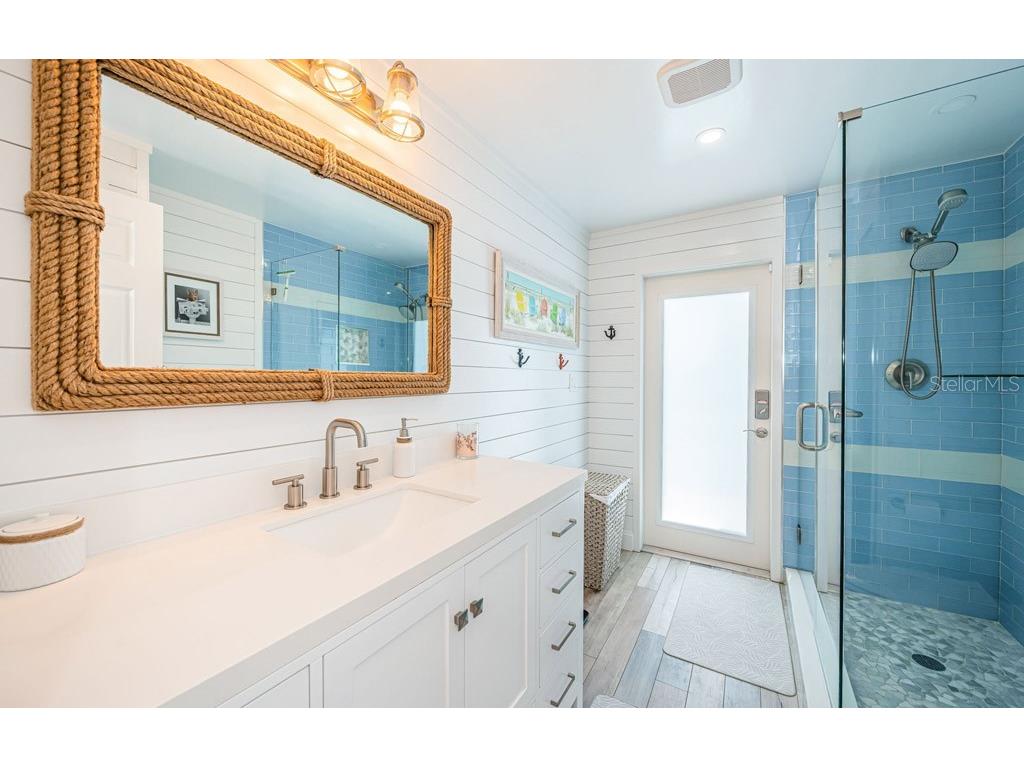 2180 Dolphin Boulevard S Saint Petersburg FL 33707 - BOCA CIEGA BAY TB8484124 image33