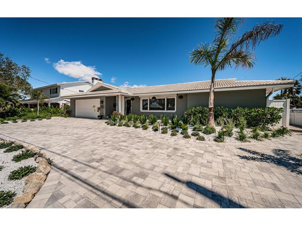 2180 Dolphin Boulevard S Saint Petersburg FL 33707 - BOCA CIEGA BAY TB8484124 image4