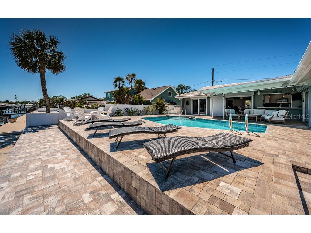 2180 Dolphin Boulevard S Saint Petersburg FL 33707 - BOCA CIEGA BAY TB8484124 image44