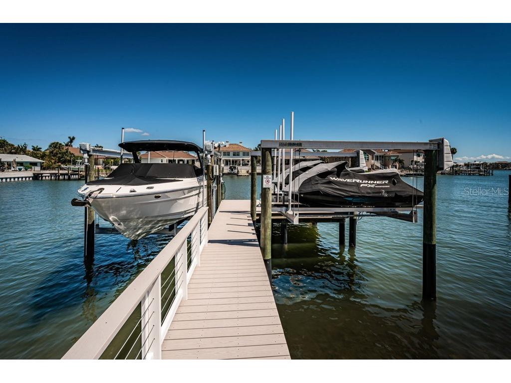 2180 Dolphin Boulevard S Saint Petersburg FL 33707 - BOCA CIEGA BAY TB8484124 image45