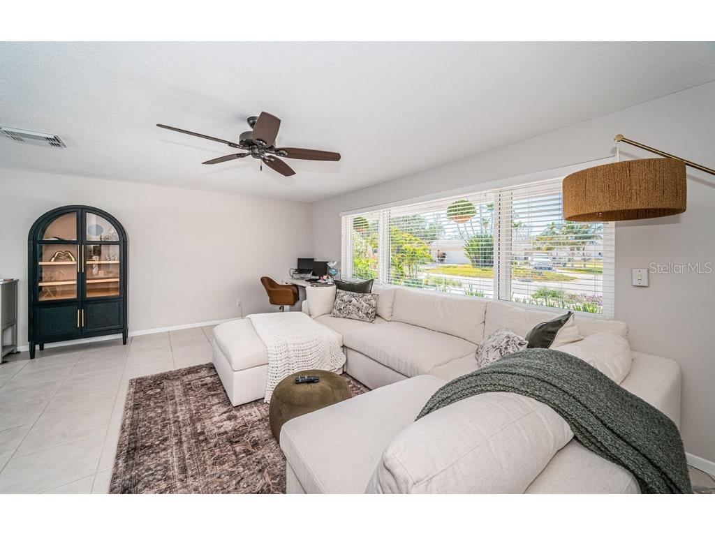 2180 Dolphin Boulevard S Saint Petersburg FL 33707 - BOCA CIEGA BAY TB8484124 image7