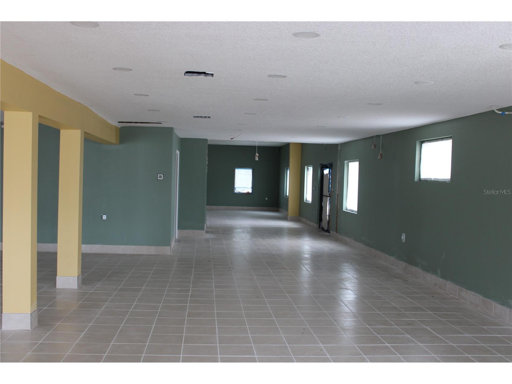 2180 N Hercules Avenue Clearwater FL 33763 TB8489529 image6