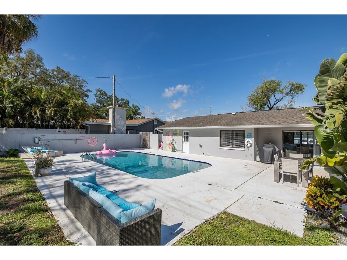 2180 Philippe Parkway Safety Harbor FL 34695 W7877174 image16