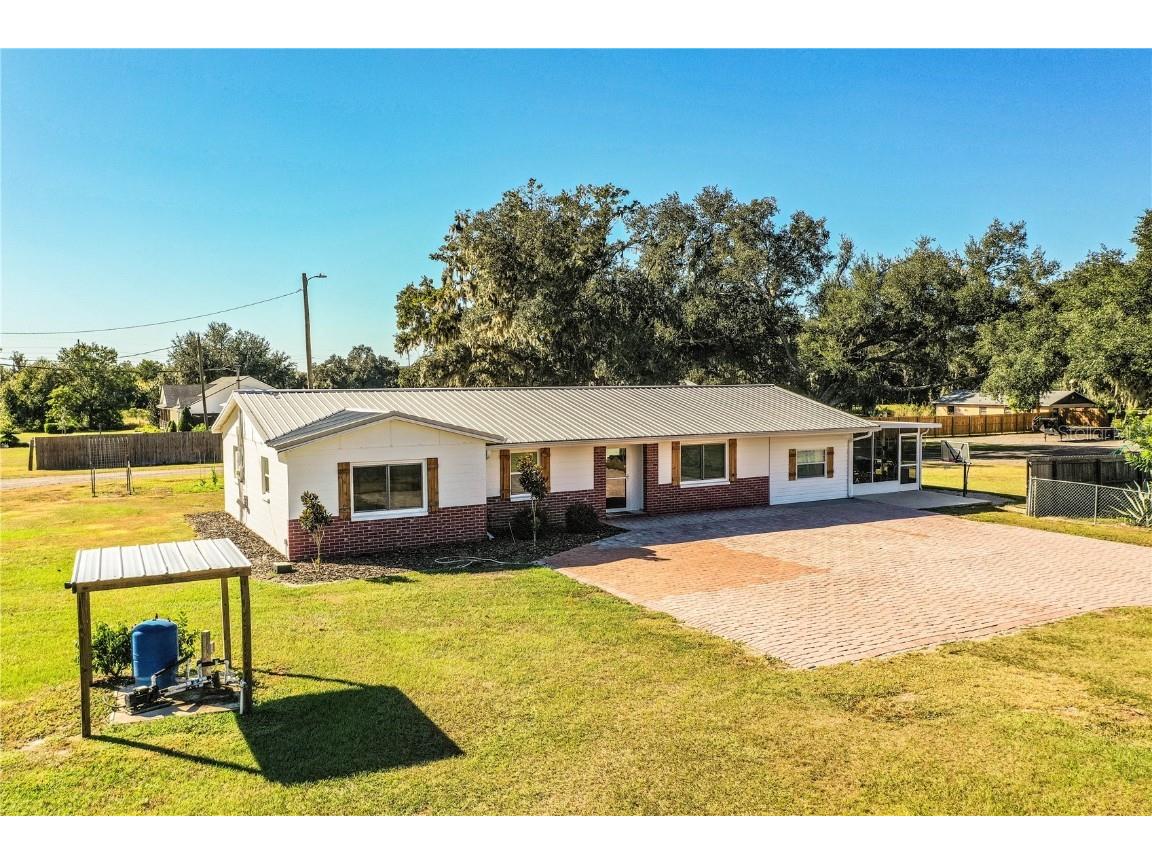 2180 Willow Oak Road, Mulberry, FL, 33860 | MLS: P4936836 | Edina Realty