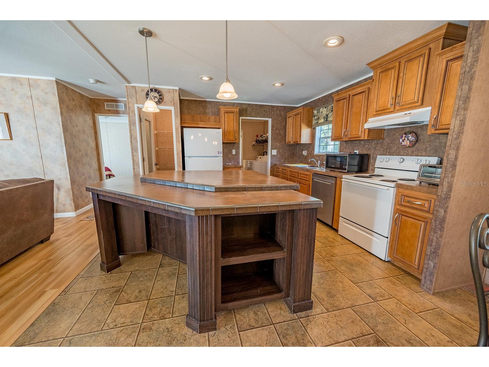 21800 SW 15th Avenue Newberry FL 32669 GC540555 image9