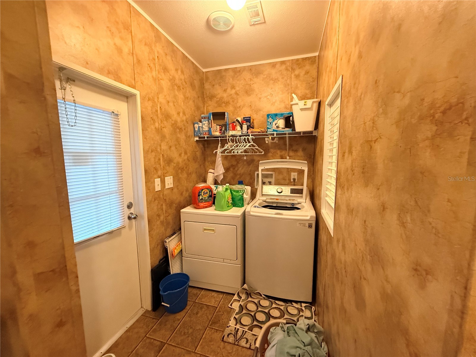21809 Sunset Drive Astor FL 32102 O6396344 image12