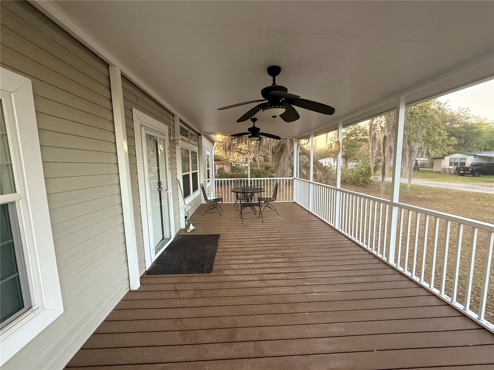 21809 Sunset Drive Astor FL 32102 O6396344 image4