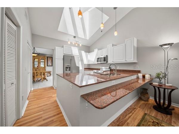 2181 Harbourside Drive #1403 Longboat Key FL 34228 A4656539 image11