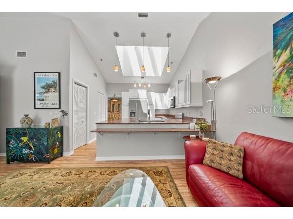 2181 Harbourside Drive #1403 Longboat Key FL 34228 A4656539 image12